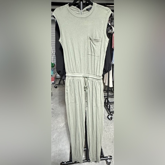 ATM | High Torsion Sleeveless Jumpsuit - Picture 3 of 6